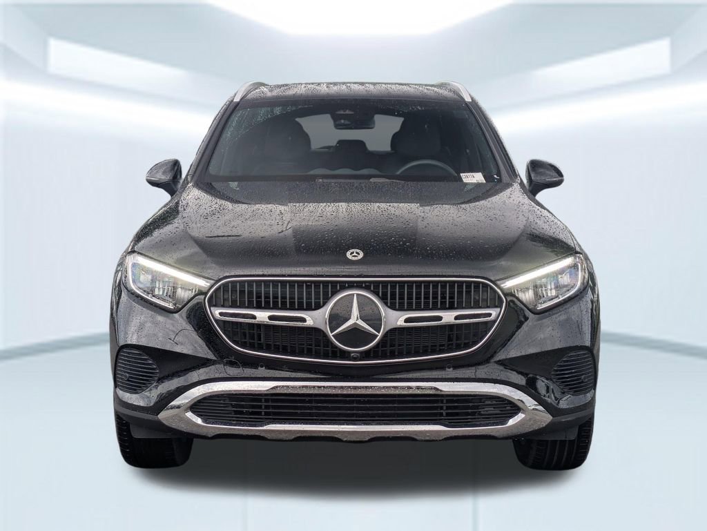Used 2024 Mercedes-Benz GLC 300 4MATIC image 8