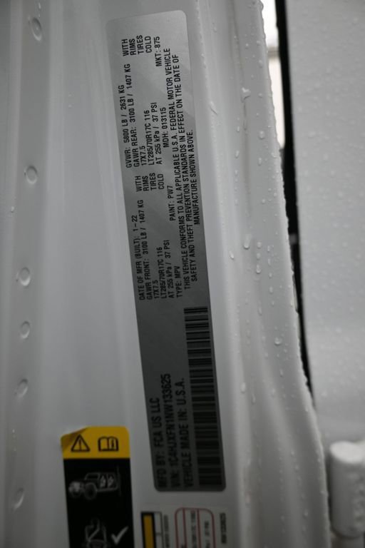 Used 2022 Jeep Wrangler Unlimited Rubicon w/ Cold Weather Group AWD/4WD image 8