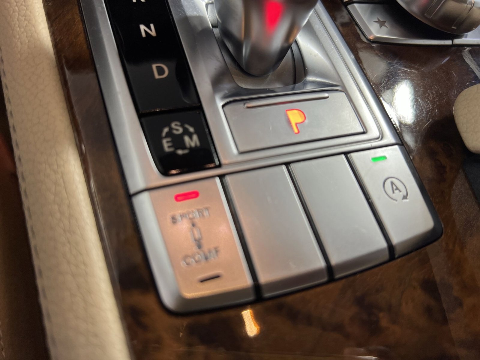 Used 2016 Mercedes-Benz SL 400 SL 400 Roadster image 34