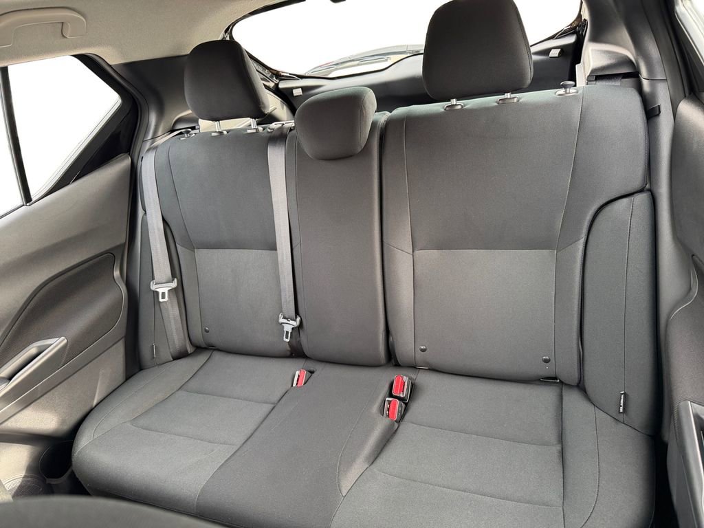 Used 2024 Nissan Kicks S image 13