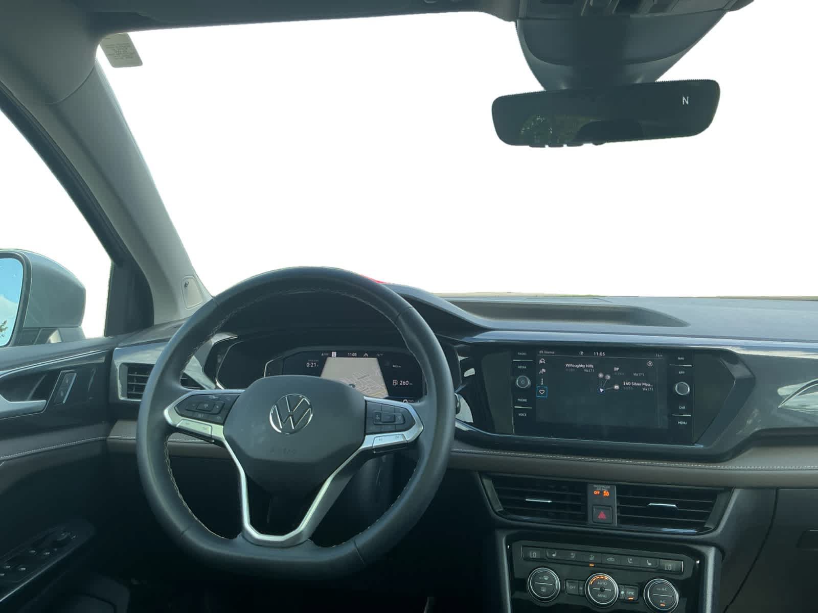Used 2024 Volkswagen Taos SEL AWD/4WD image 10