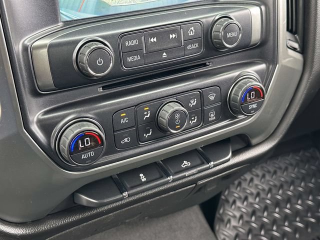Used 2018 Chevrolet Silverado 1500 LT w/ All Star Edition AWD/4WD image 8