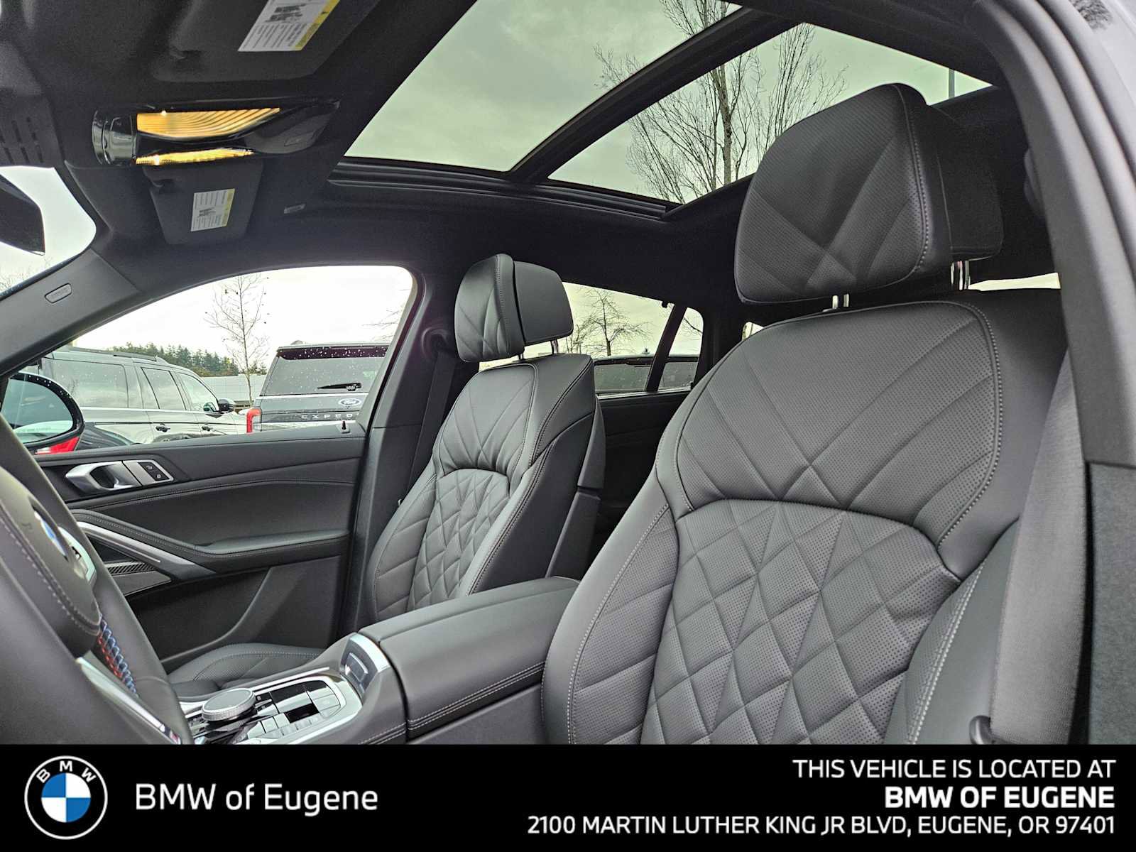 New 2026 BMW X6 M60i w/ Parking Assistance Package image 25