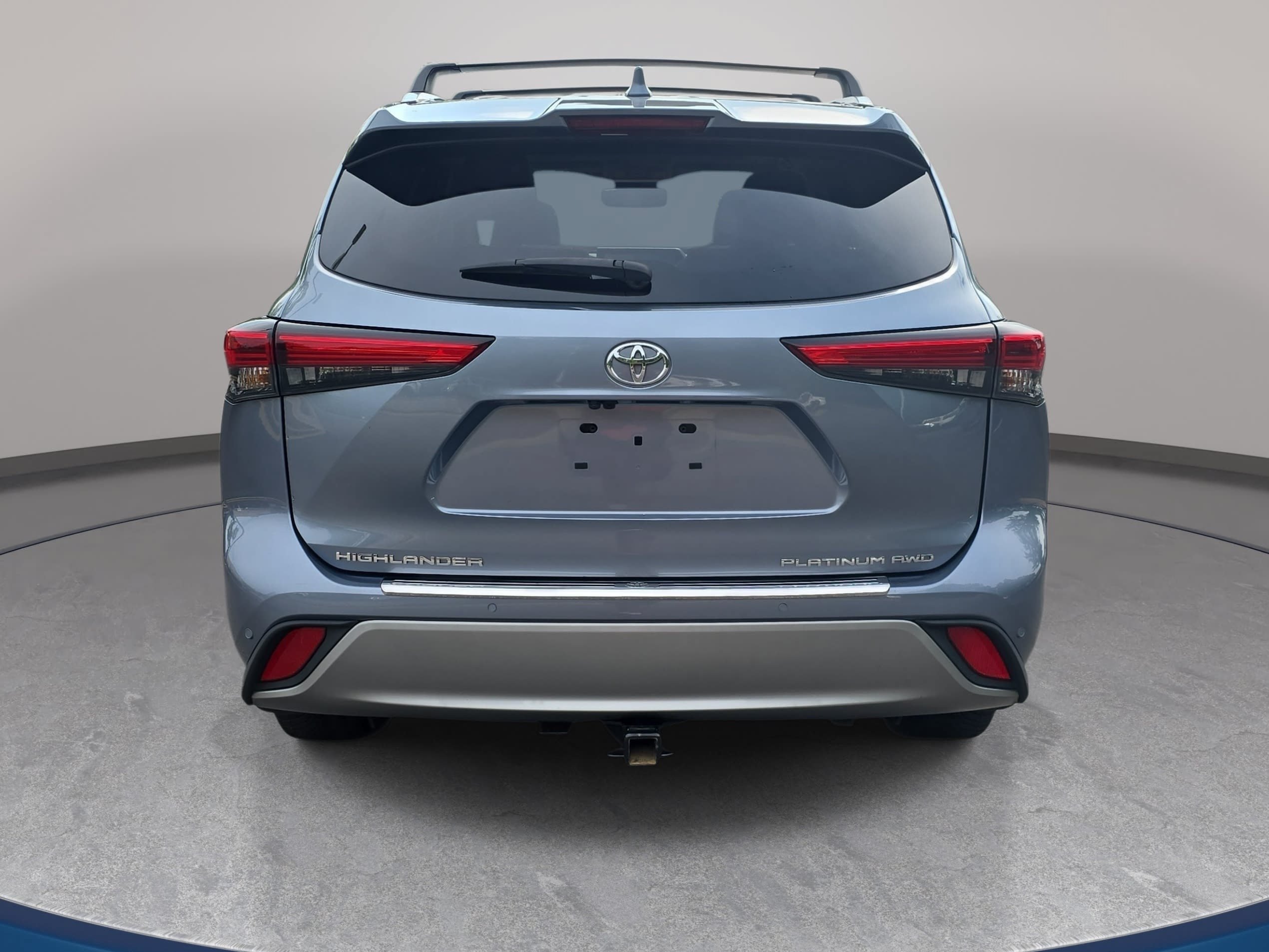 Used 2020 Toyota Highlander Platinum AWD/4WD image 6