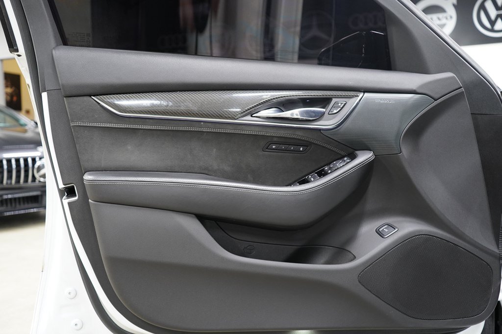 Used 2022 Cadillac CT5 V Blackwing RWD image 9