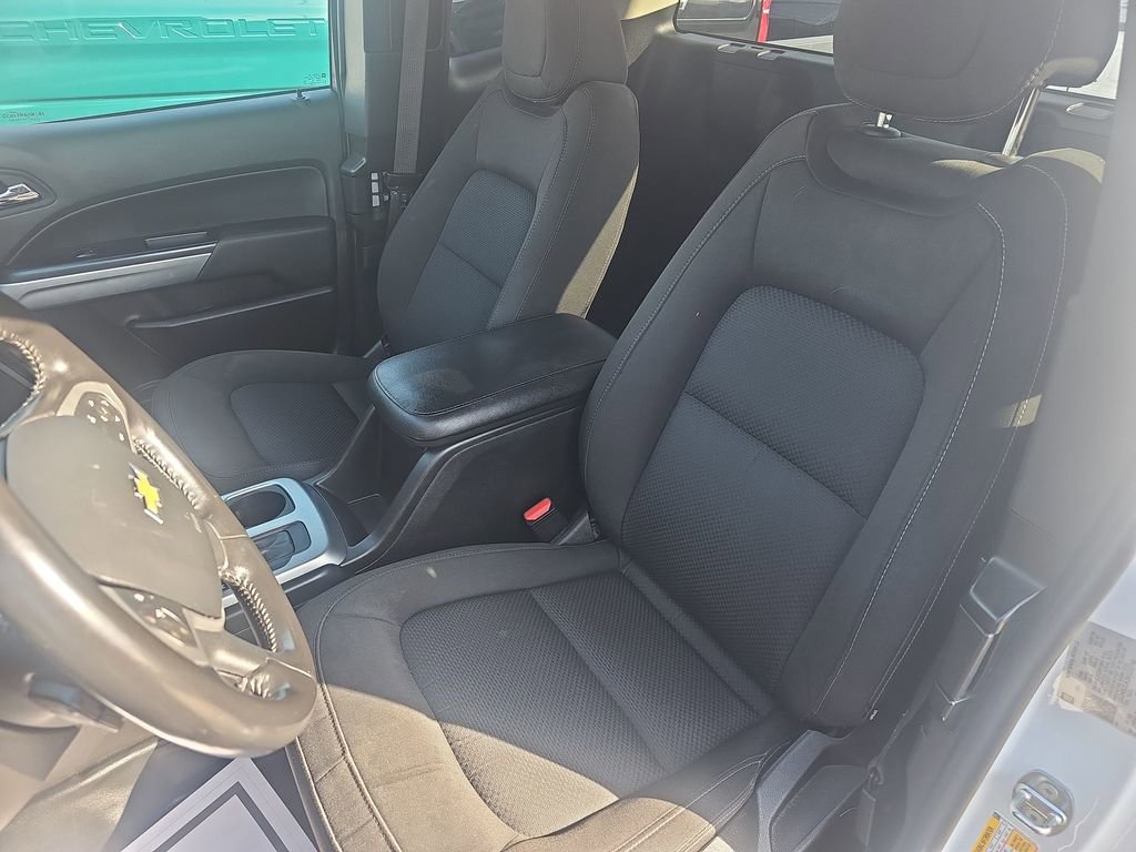 Used 2022 Chevrolet Colorado LT w/ Fleet Safety Package RWD image 17