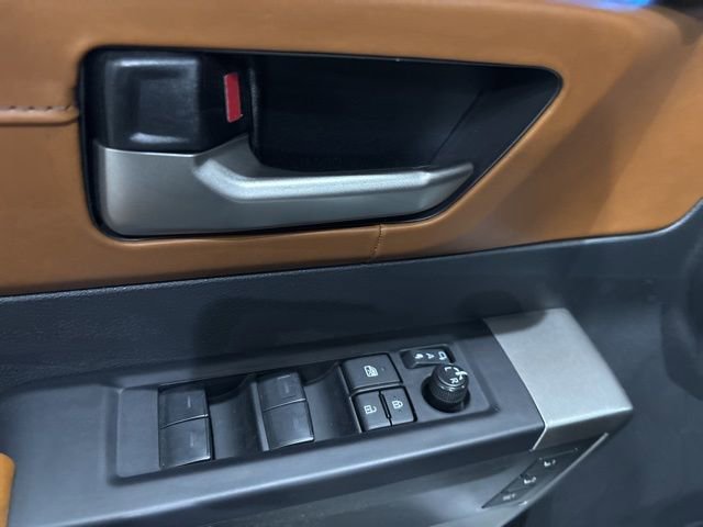 Used 2024 Toyota Tundra Limited image 12