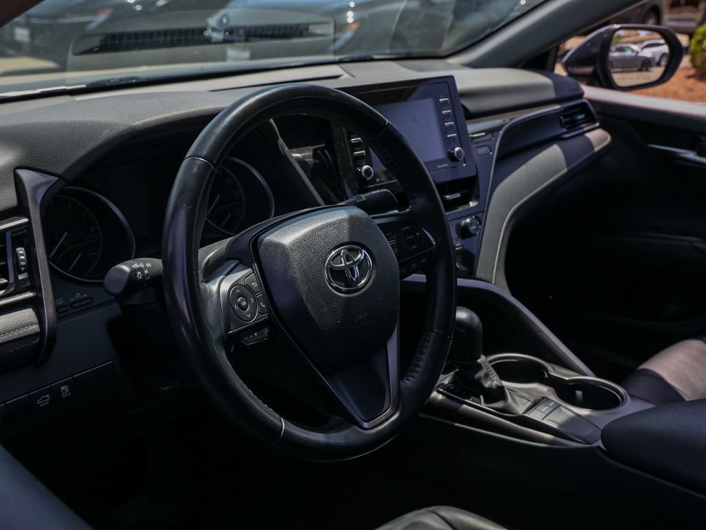 Used 2024 Toyota Camry SE FWD image 14
