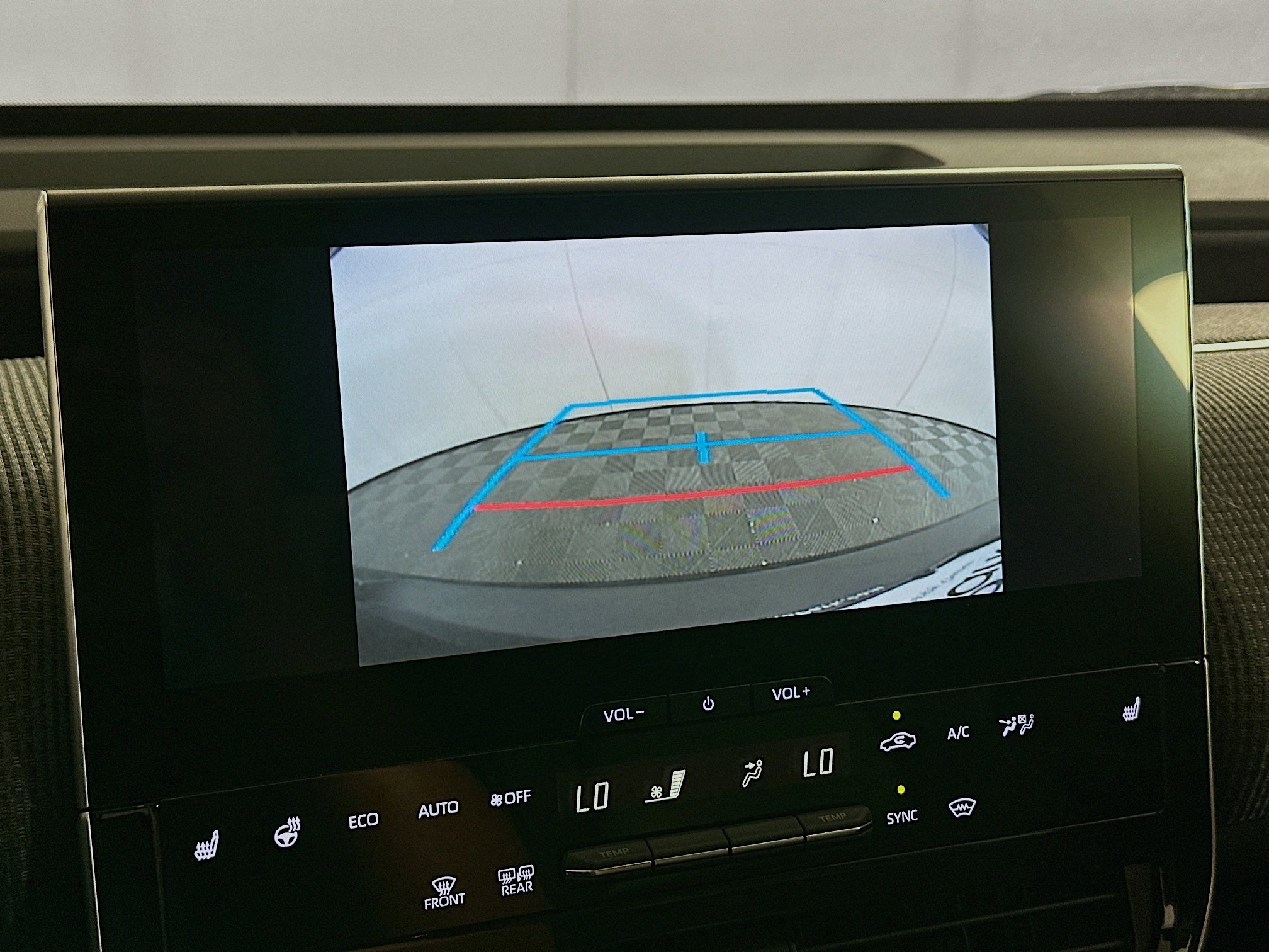 Used 2023 Toyota bZ4X XLE w/ Weather Package AWD/4WD image 21