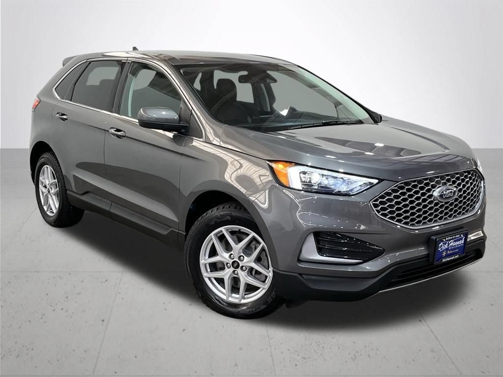 Used 2024 Ford Edge SEL AWD/4WD image 7