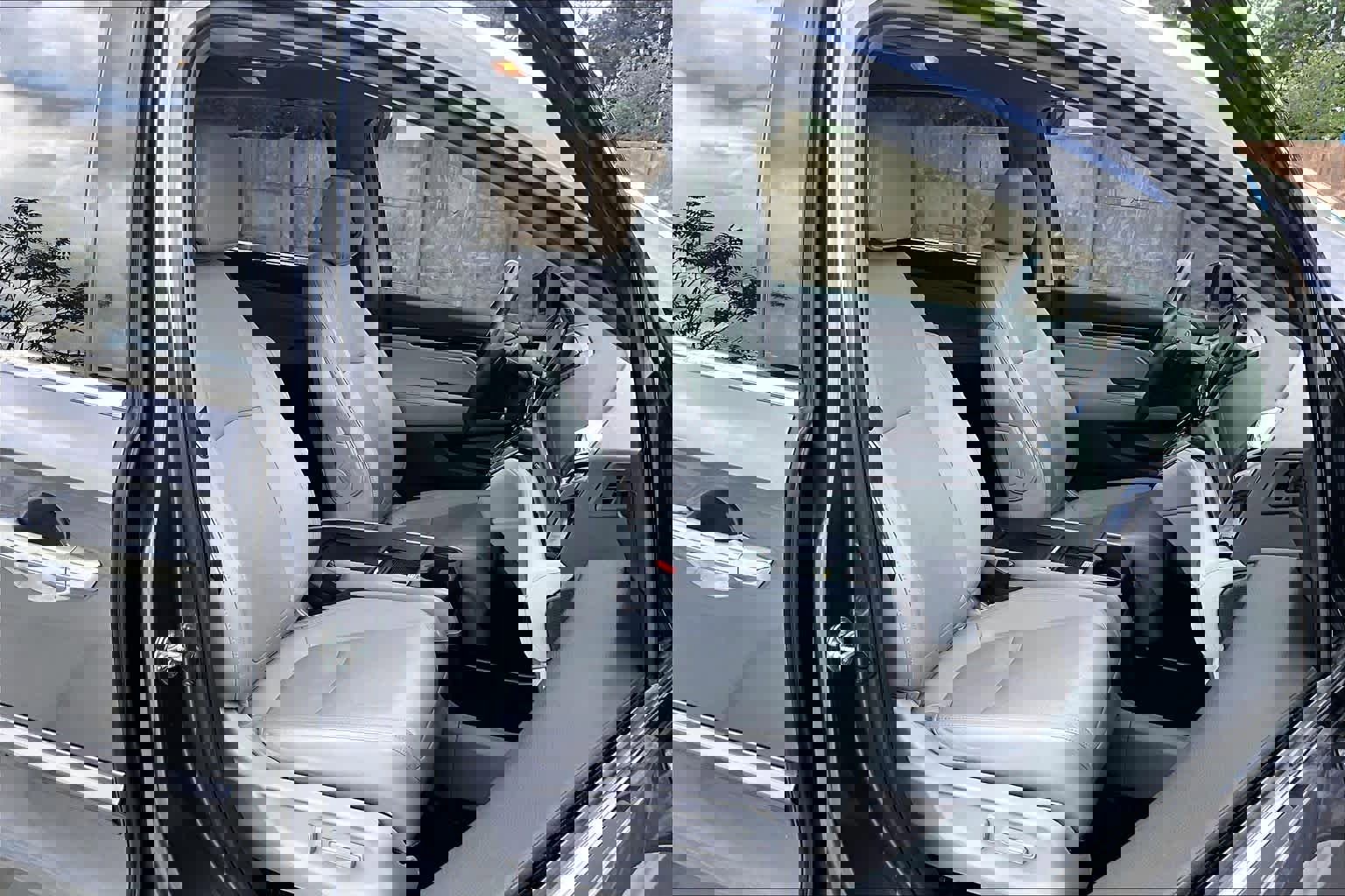 Used 2019 Honda Odyssey Elite image 9