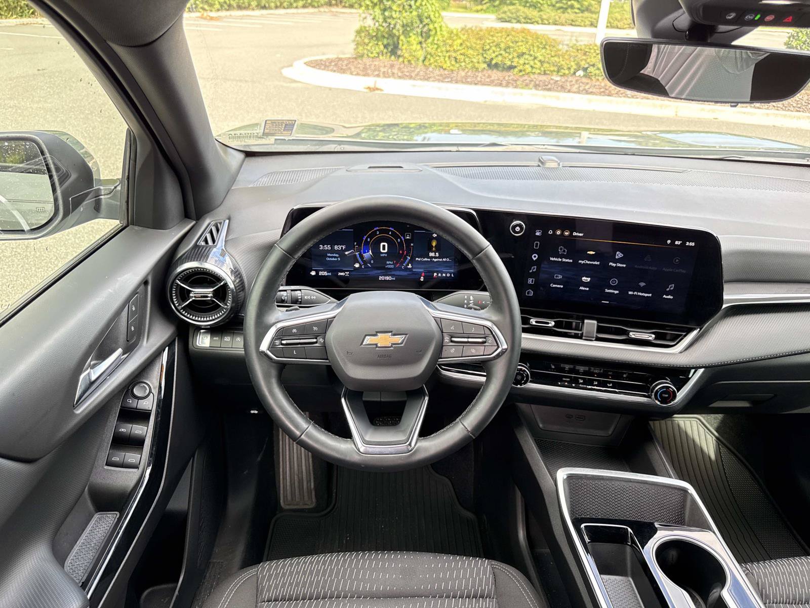 Used 2025 Chevrolet Equinox LT w/ Safety and Technology Package AWD/4WD image 13
