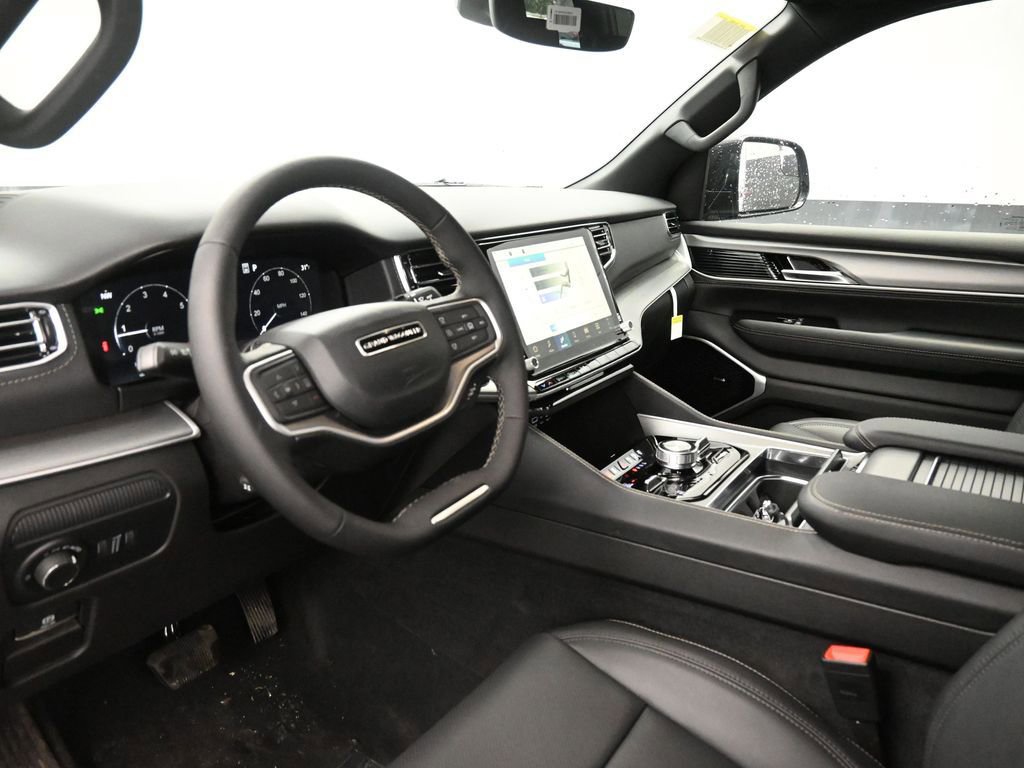 New 2026 Jeep Grand Wagoneer Limited image 17