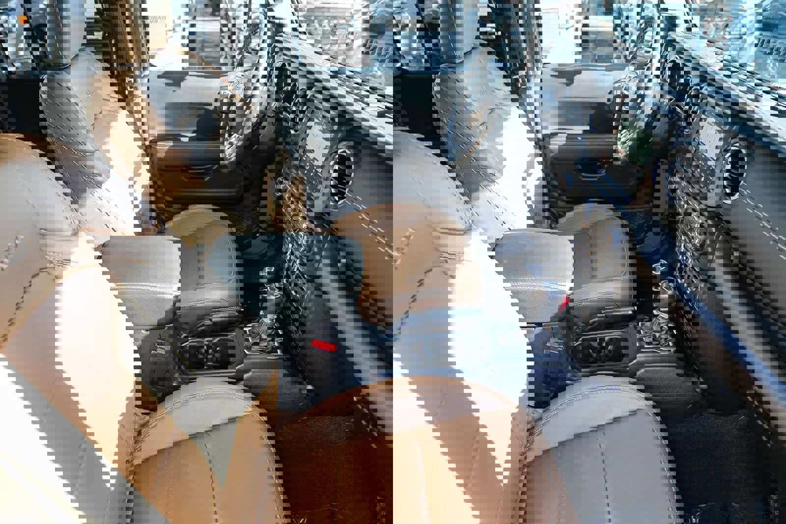 Used 2023 Jeep Wrangler Sahara w/ Cold Weather Group image 15