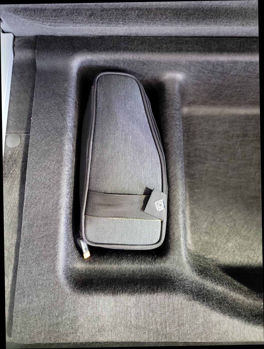 Used 2025 Rivian R1S Adventure AWD/4WD image 34