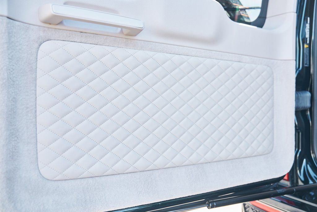 Used 2025 Mercedes-Benz G 63 AMG 4MATIC image 31