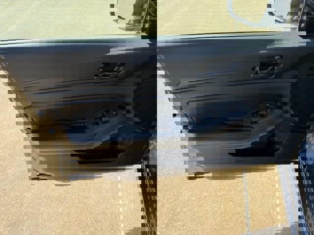 Used 2025 Nissan Altima 2.5 S image 12