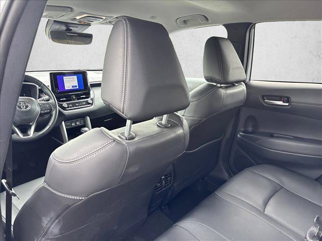 Certified 2025 Toyota Corolla Cross XLE FWD image 22
