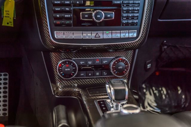 Used 2016 Mercedes-Benz G 63 AMG 4MATIC image 32