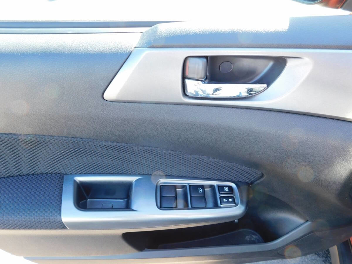 Used 2011 Subaru Forester 2.5X Premium image 17