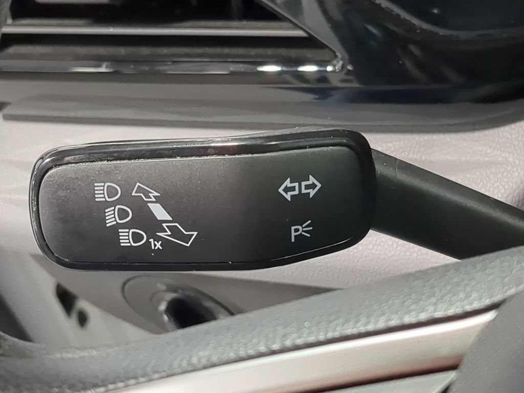 Used 2022 Volkswagen Taos S AWD/4WD image 26
