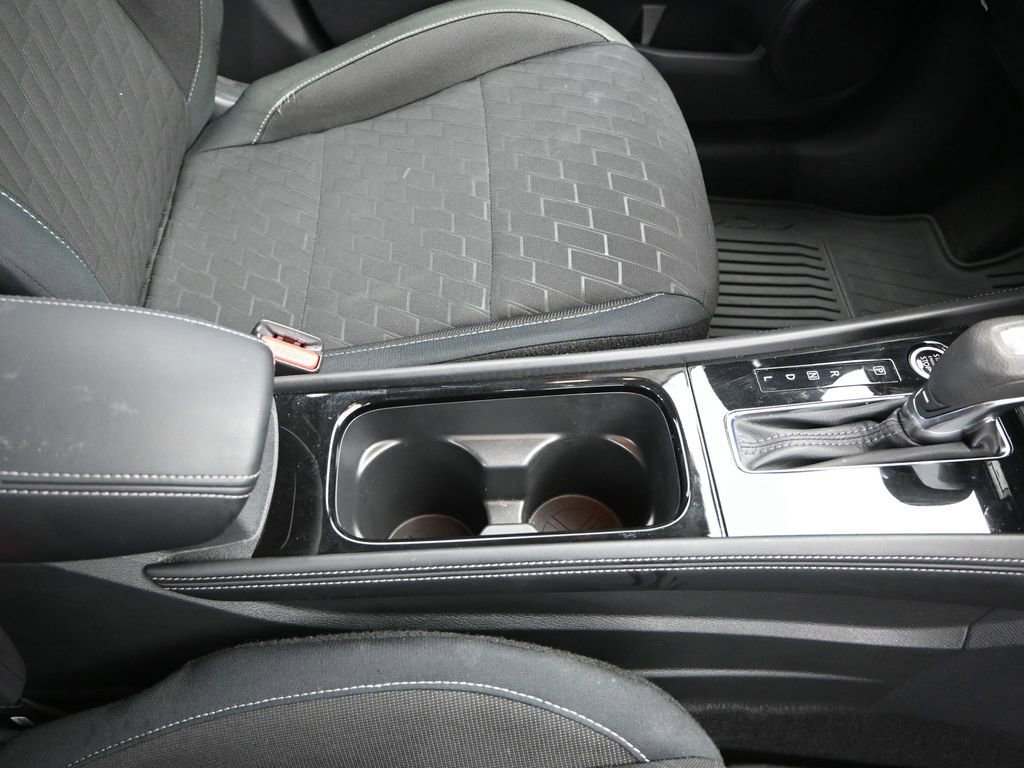 Used 2024 Nissan Kicks SV FWD image 27