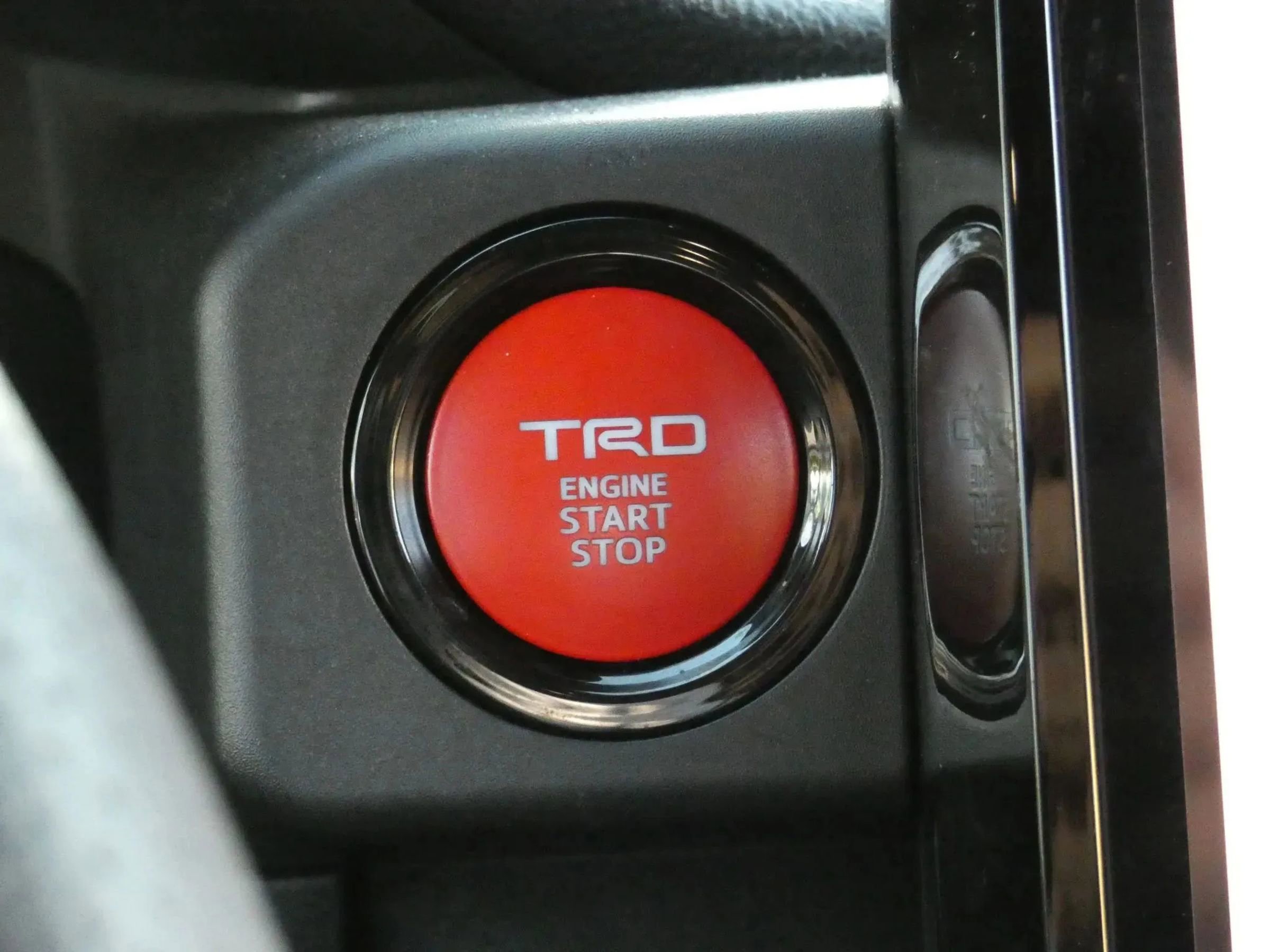 Used 2025 Toyota Tacoma TRD Sport image 75