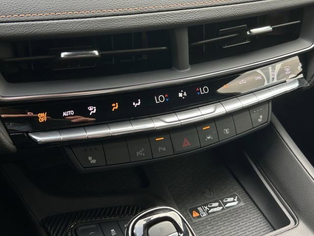 New 2026 Cadillac CT5 V w/ Technology Package AWD/4WD image 16
