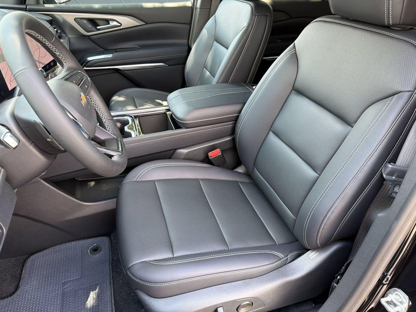 New 2026 Chevrolet Traverse LT FWD image 5