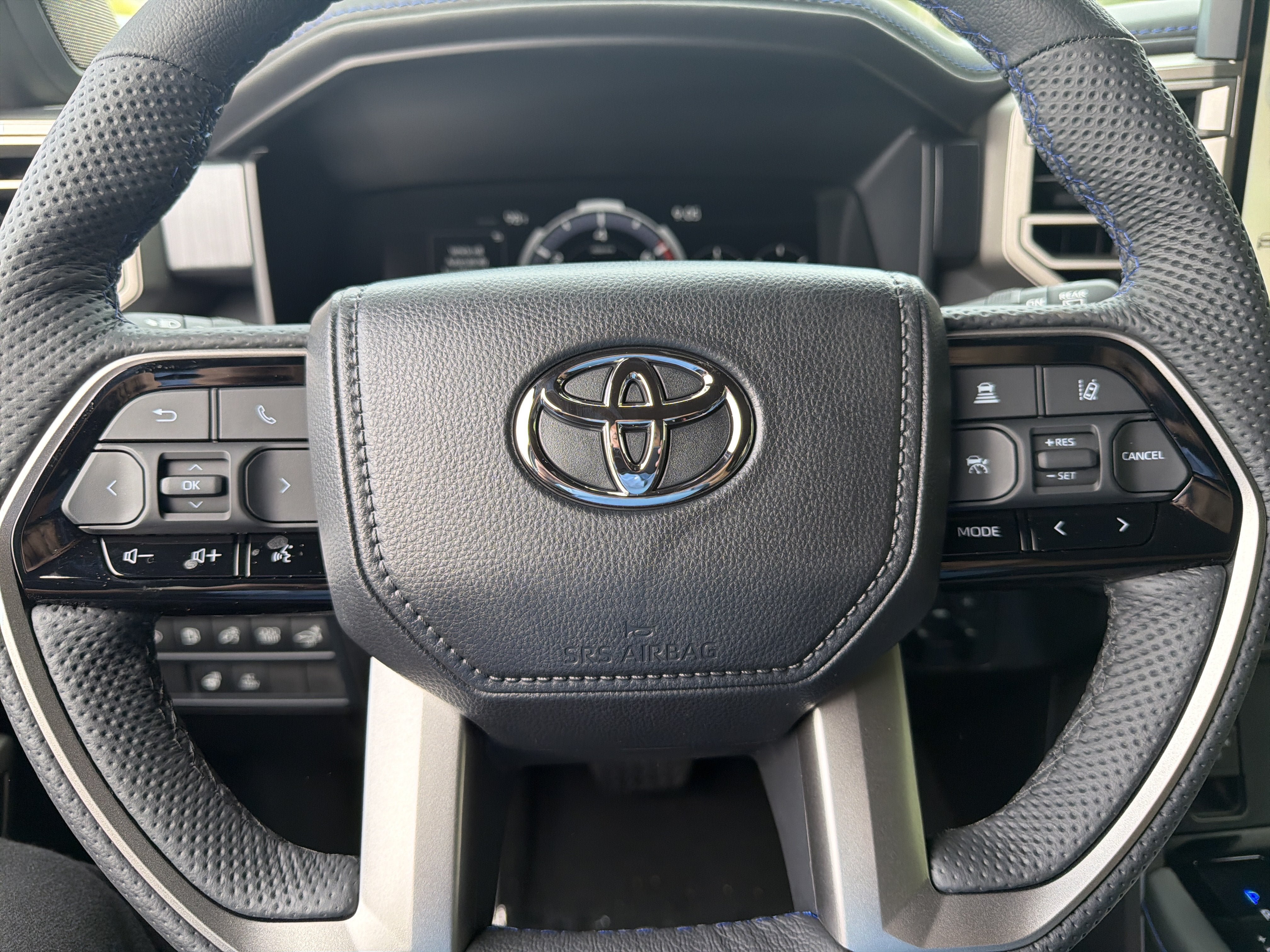 New 2026 Toyota Sequoia Platinum AWD/4WD image 20