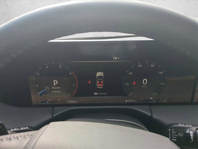 Used 2025 Nissan Armada Platinum RWD image 11