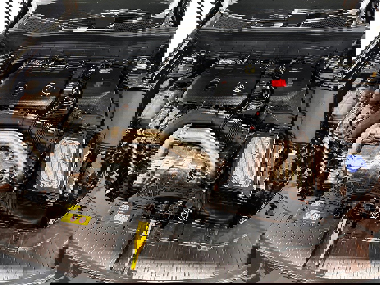 Used 2024 Mercedes-Benz GLB 250 4MATIC image 39