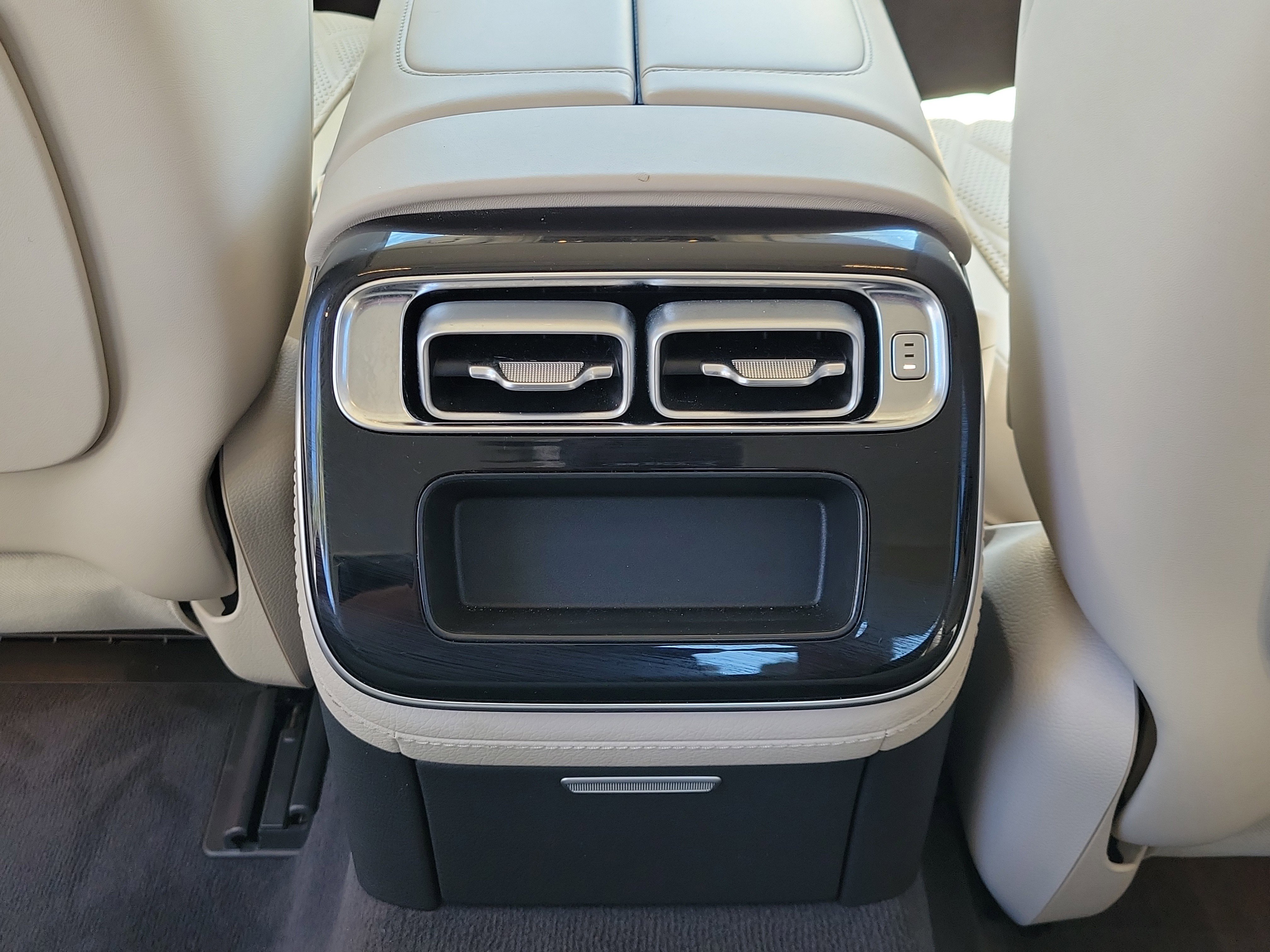 Used 2022 Mercedes-Benz S 500 4MATIC image 14