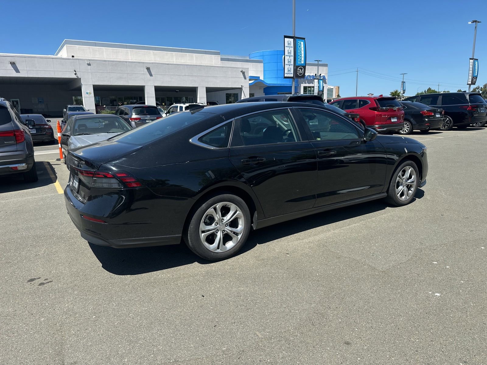 Used 2024 Honda Accord LX image 3