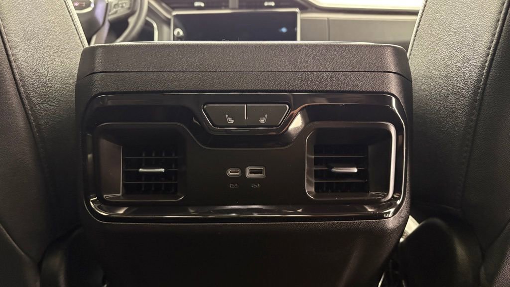 Used 2023 GMC Sierra 1500 AT4 w/ Technology Package image 29