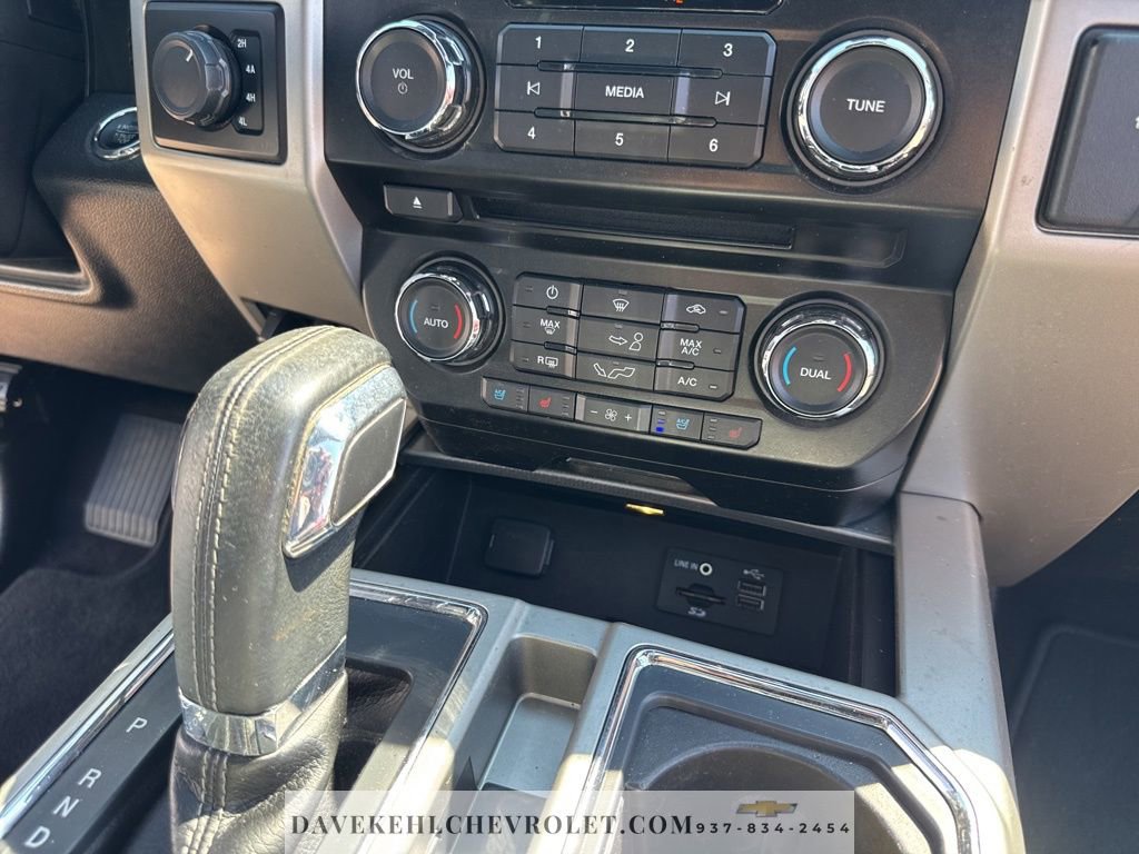 Used 2015 Ford F150 Lariat image 16