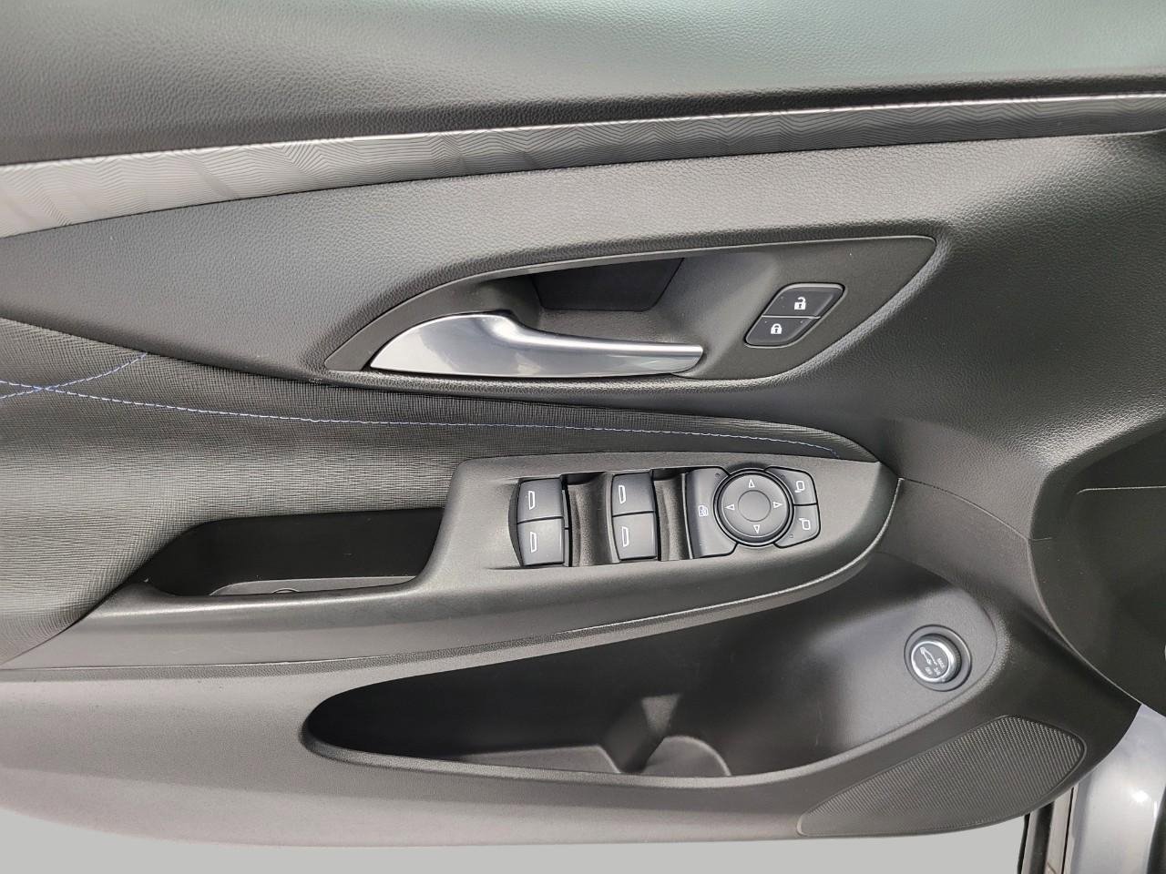 Used 2024 Buick Envista Sport Touring w/ Convenience I Package image 26