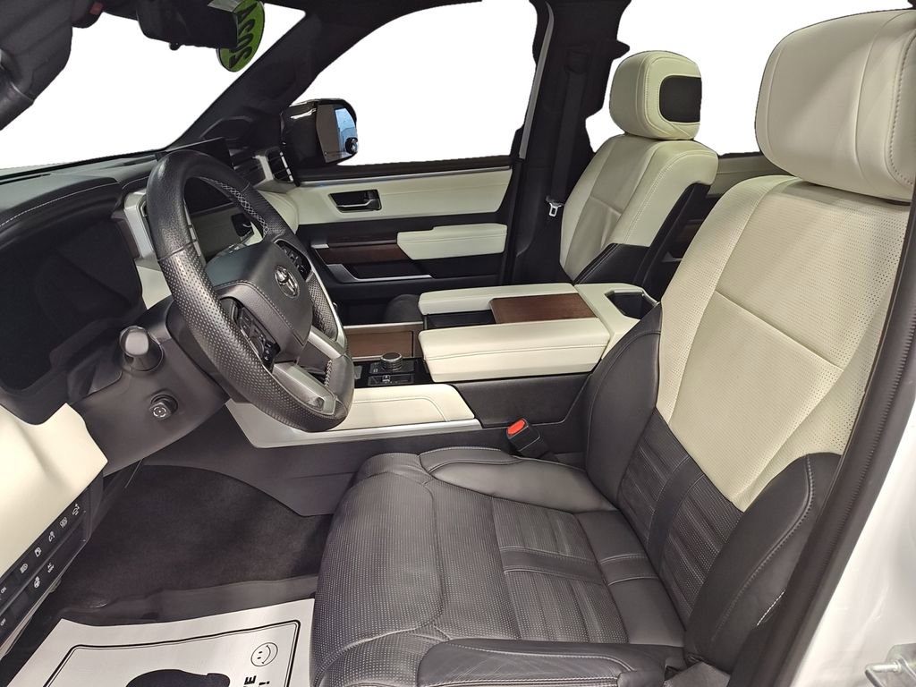 Used 2024 Toyota Sequoia Capstone AWD/4WD image 9