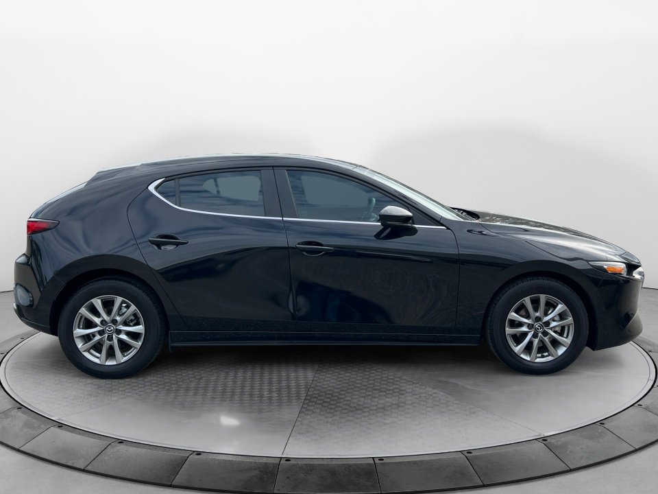 Certified 2025 MAZDA MAZDA3 s image 8