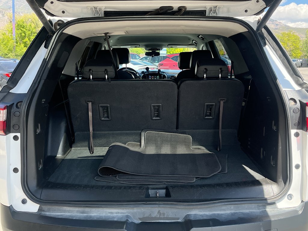 Used 2019 Chevrolet Traverse LT AWD/4WD image 25
