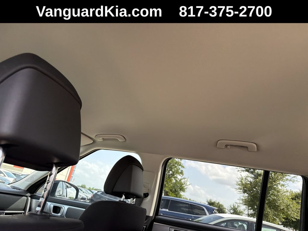 Used 2026 Hyundai Santa Fe SE FWD image 18
