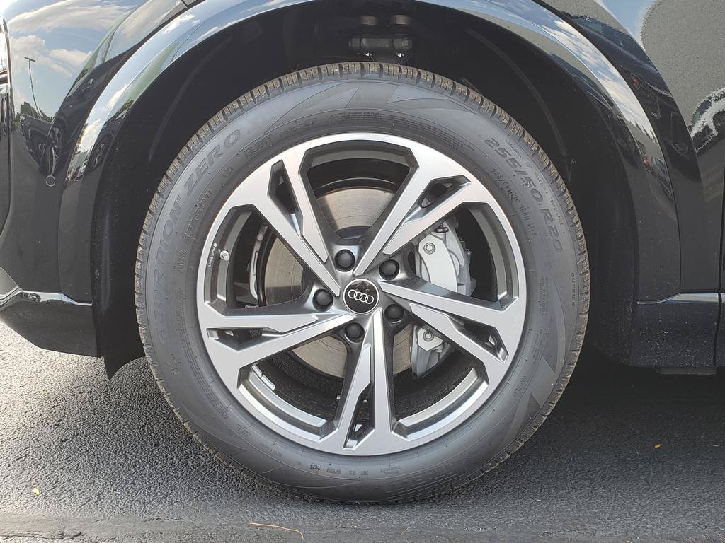 New 2027 Audi Q6 e-tron Premium Plus AWD/4WD image 12