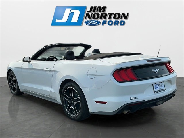 Used 2022 Ford Mustang Premium image 5