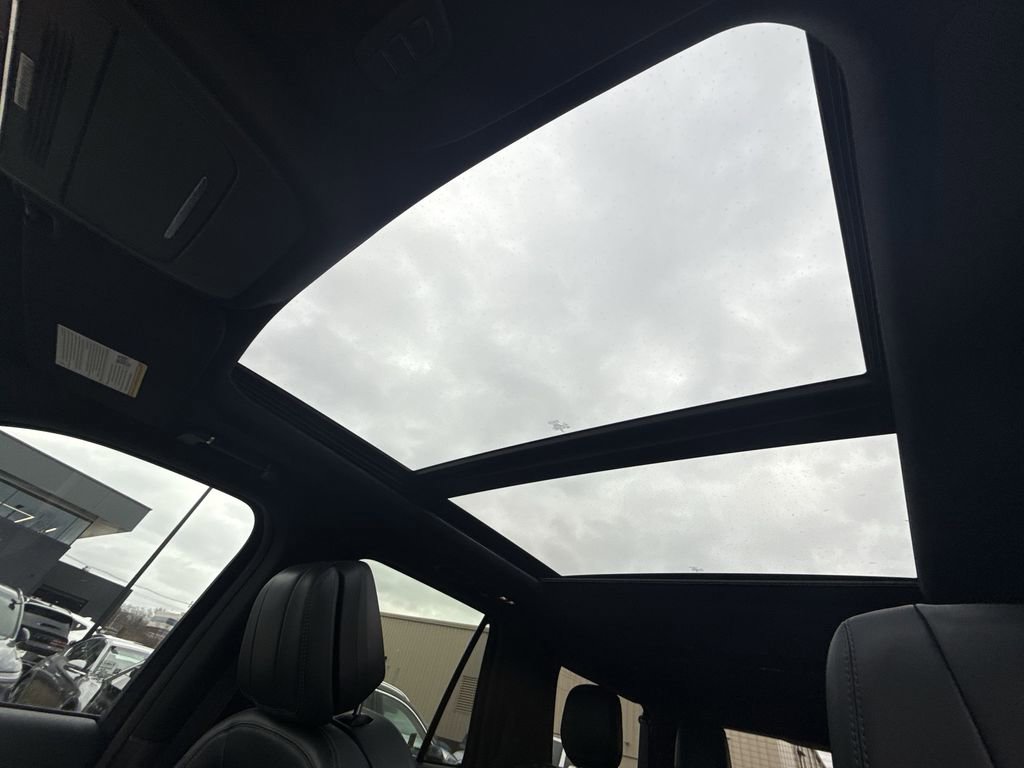 Used 2025 Lincoln Navigator L Reserve w/ Jet Appearance Package image 21