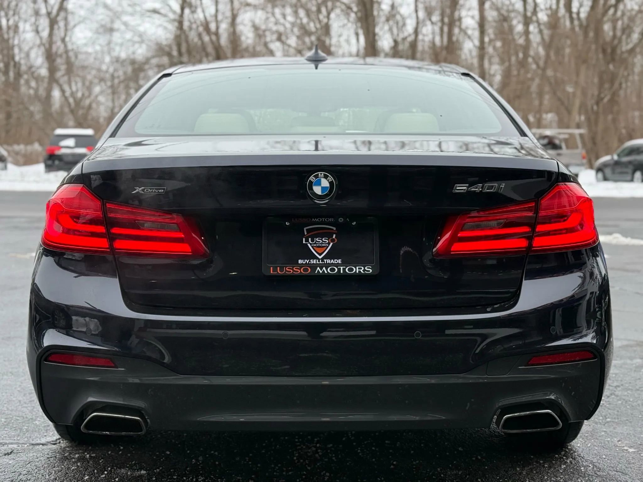 Used 2017 BMW 540i xDrive image 5