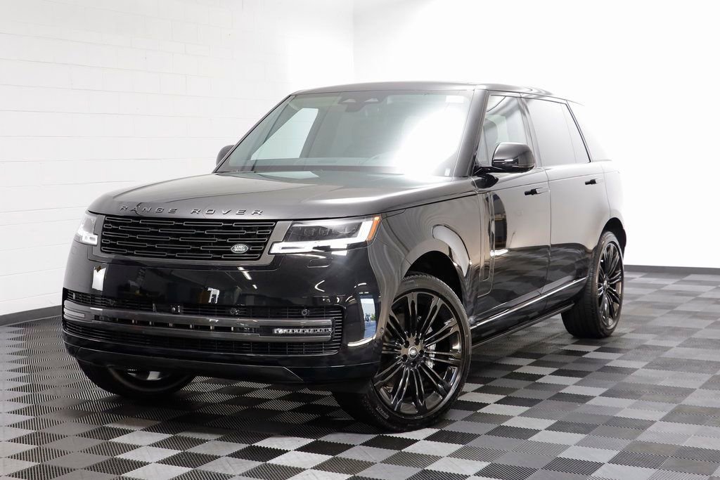 New 2025 Land Rover Range Rover Long Wheelbase SE AWD/4WD image 1