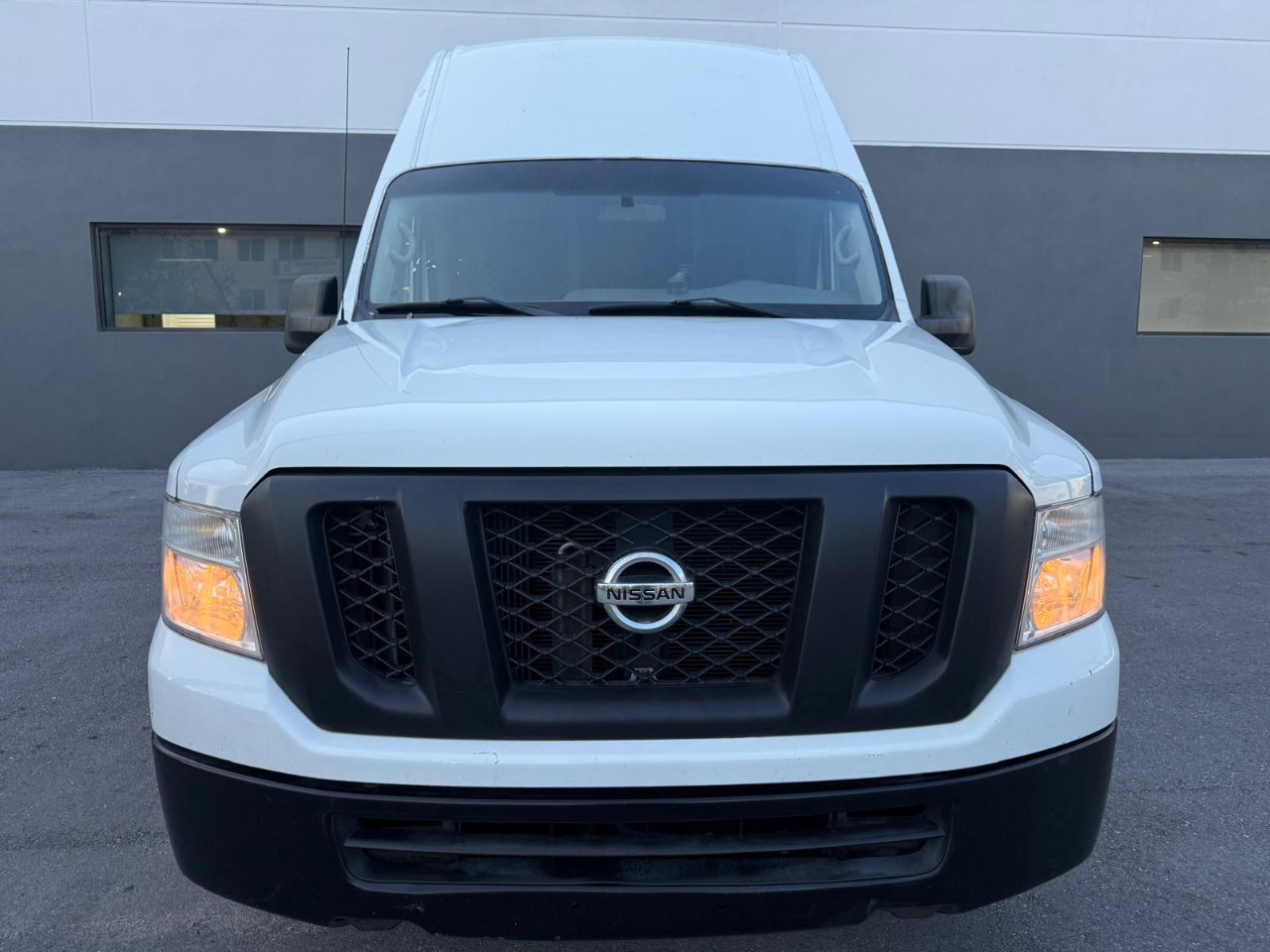 Used 2018 Nissan NV 2500 SV w/ Navigation Package image 5