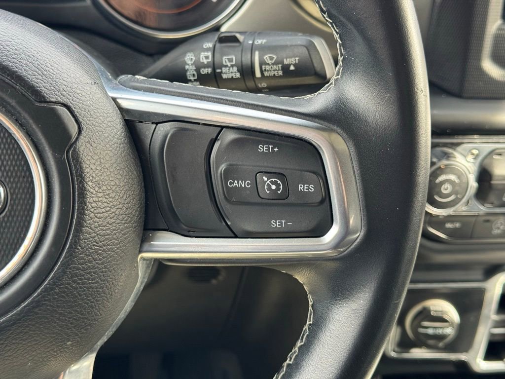 Used 2019 Jeep Wrangler Unlimited Sahara image 28