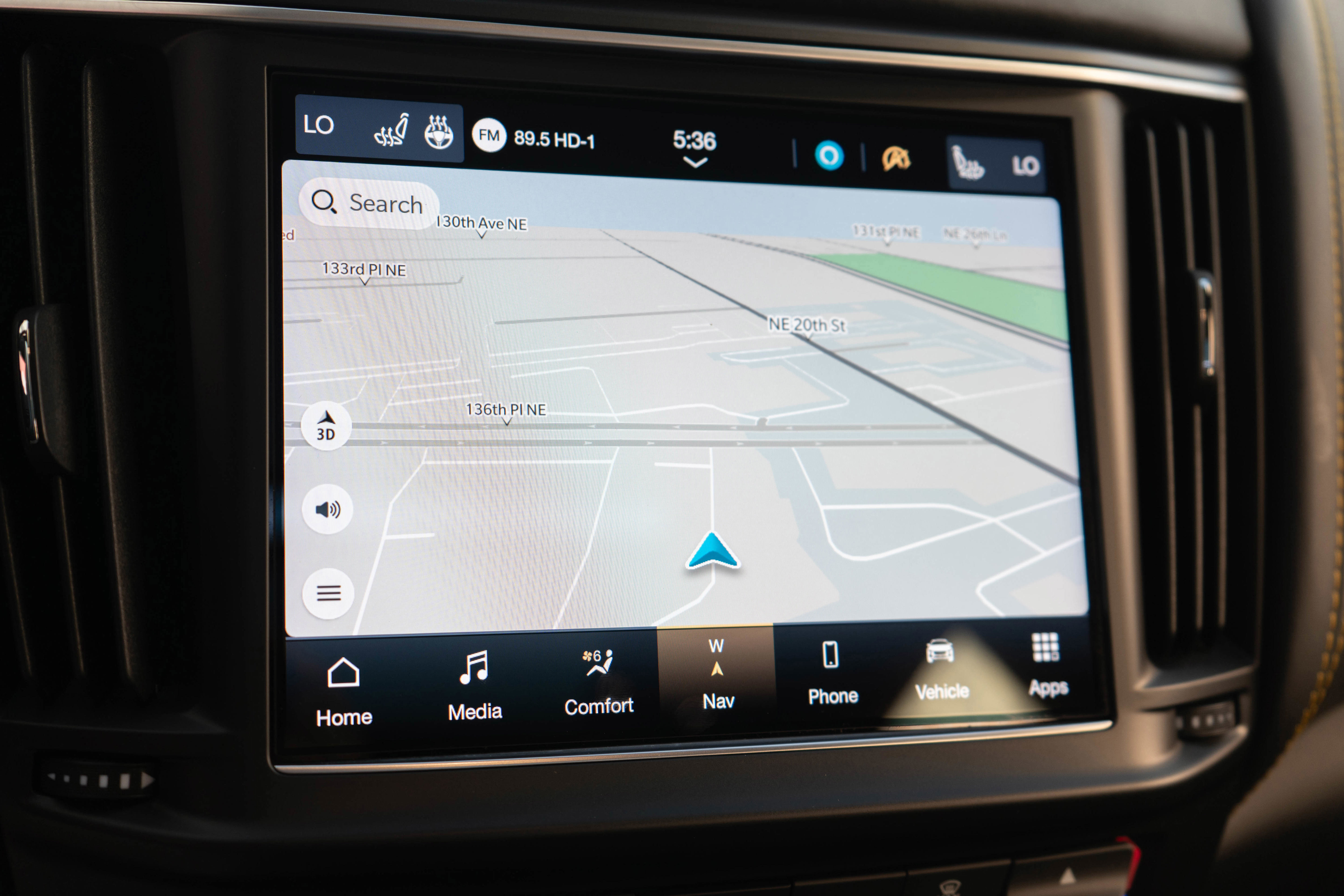 Used 2022 Maserati Levante F Tributo image 26