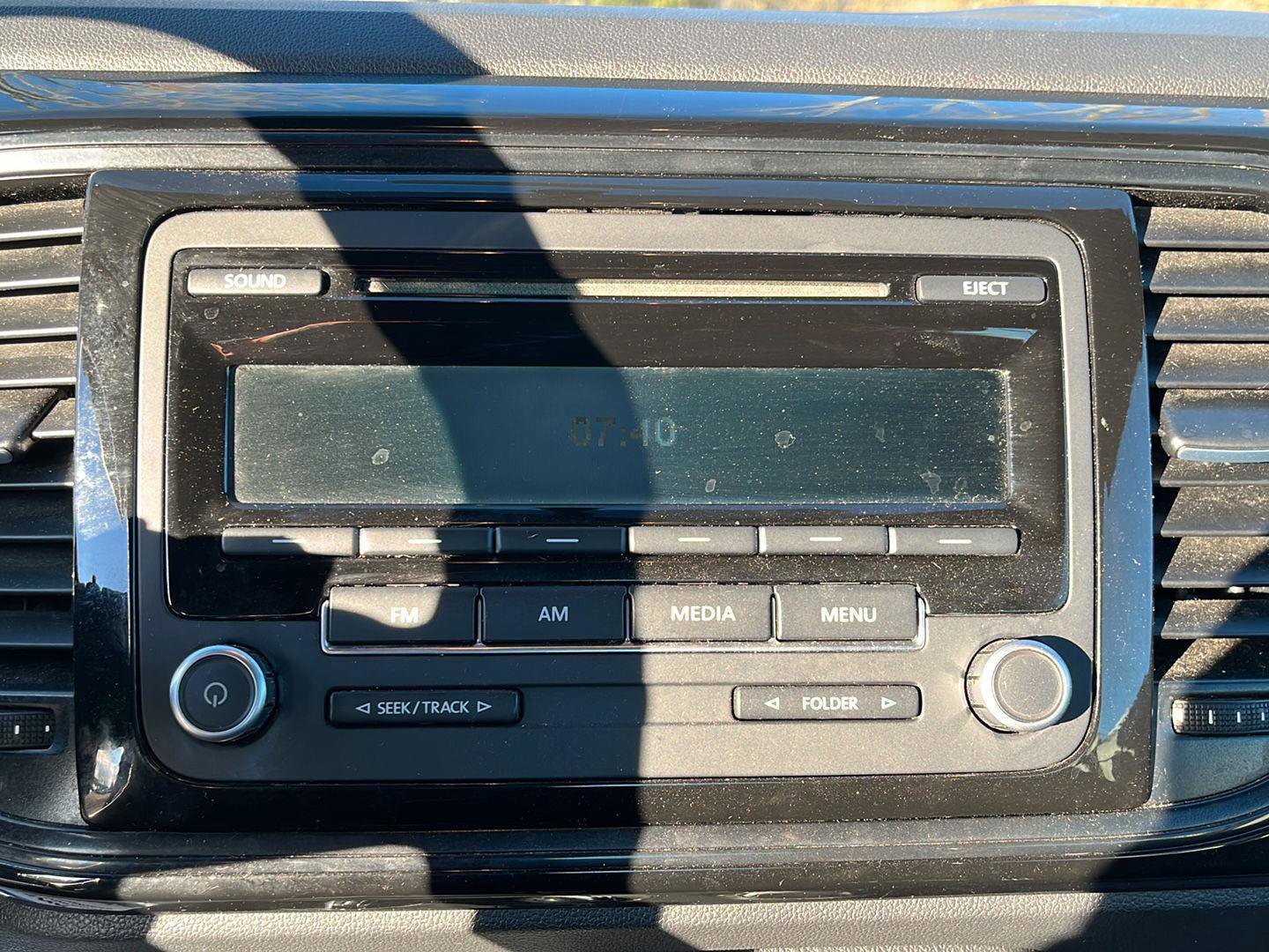 Used 2014 Volkswagen Beetle 2.5 image 17